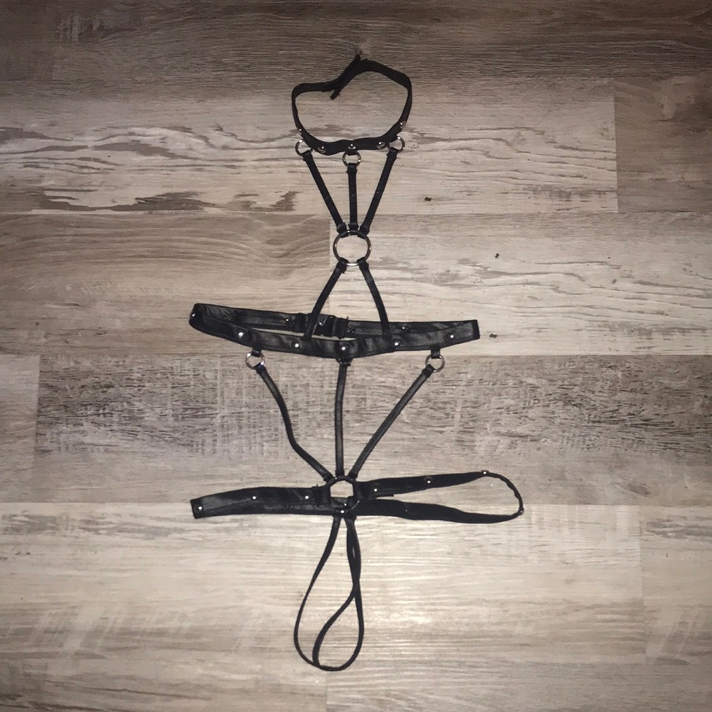 Lust black faux leather body harness studs size small/medium